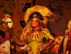 Toñi Moreno pregonera del Carnaval de Sanlúcar.jpg