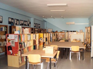 Biblioteca Municipal La Victoria.JPG