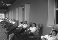 Pacientes en el Hospital de los Morales (1960).png