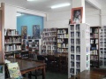Sala lectura biblioteca (Sanlúcar la Mayor).jpg