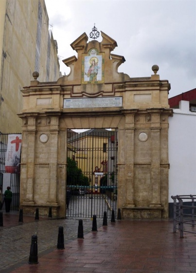 Archivo:Sevilla iglesia trinidad portada exterior.jpg