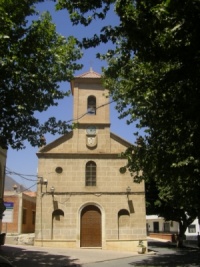 Iglesia exterior.jpg