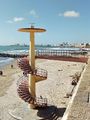 Escalera acceso playa Sta María Mar Cádiz.jpg