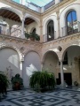 Patio palacio Bertemati Jerez.jpg