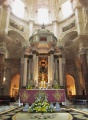 Presbiterio y altar mayor catedral Cádiz.jpg