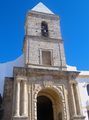 Torre-fachada iglesia Sta Catalina Conil.jpg