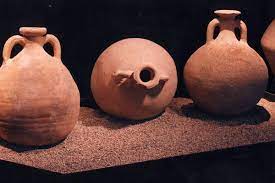 Vasijas encontradas en Palma del Río.