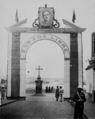 Arco conmemorativo Francisco Franco. 18 de julio de 1938. Cruz del Rastro.png