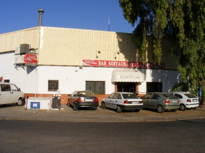 BAR RESTAURANTE LA PISTA.JPG