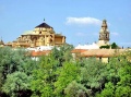 Cúpula de la catedral de Córdoba y su torre desde el parque de Miraflores.jpg