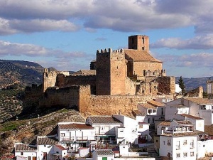Castillo de Iznájar.jpg