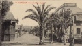 Fotografía de la avenida del Gran Capitán con kiosko (principios siglo XX).jpg