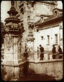 Fuente del patio de los Naranjos (1897).jpg