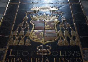 Lápida Leopoldus ab austria episcopus.jpg