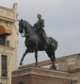 Monumento al Gran Capitán en la plaza de las Tendillas (2007).jpg