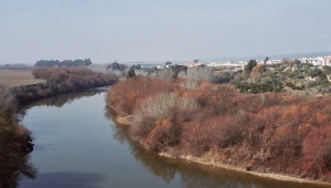 Río Guadalquivir y Pueblo.JPG