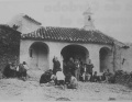 Reparto de comidas en las Ermitas (Años 1900).jpg