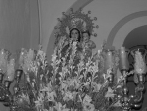Nuestra Sra Virgen de los Remedios en Blanco y Negro.jpg