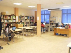Biblioteca 1.JPG