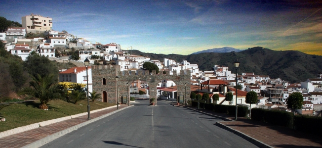 Calle Calvario(Moclinejo).jpg