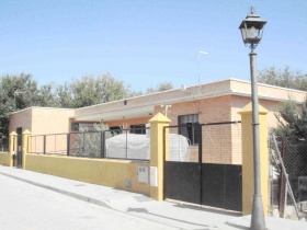 Colegio La Milagrosa (Cerro Perea).jpg