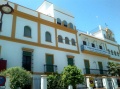 Fachada Colegio Cristo Rey Sevilla.jpg
