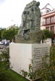 Monumento homenaje expoliados Coria.jpg